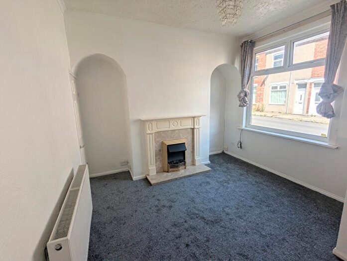 2 Bedroom Terraced House To Rent In Brougham Street/North Road -, DL3
