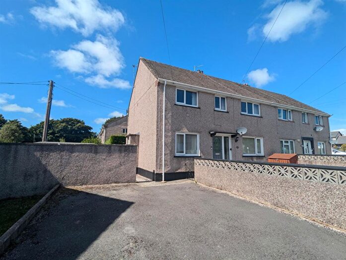 2 Bedroom Flat To Rent In Slade Lane, Haverfordwest, SA61