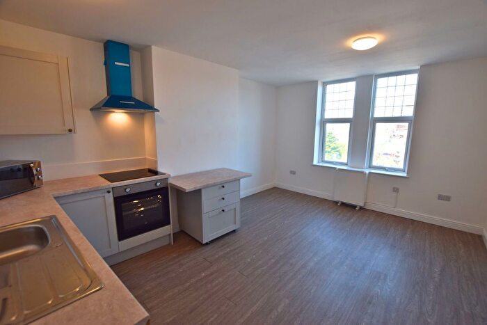 1 Bedroom Flat To Rent In Heath Street, Golborne, WA3