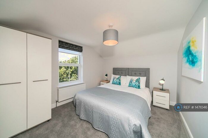 2 Bedroom Flat To Rent In Brownlow Road, Reading, RG1