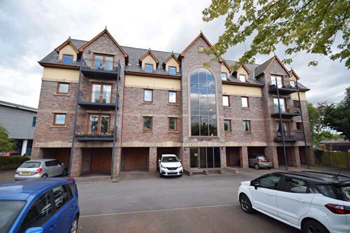 3 Bedroom Flat To Rent In Reiver Court, Carlisle, CA3
