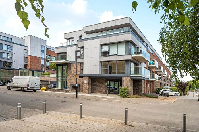 2 Bedroom Flat To Rent In Merlin Drive, Fletton Quays, Peterborough, PE2