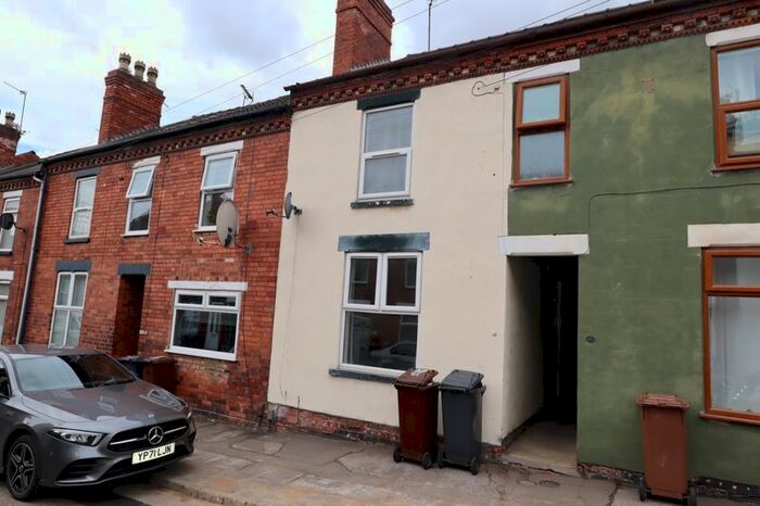 2 Bedroom Terraced House To Rent In Oakfield Street, Lincoln, LN2
