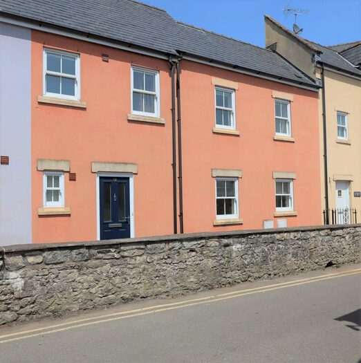 4 Bedroom Town House To Rent In Riverside Mews, Cowbridge, Vale Of Glamorgan, CF71