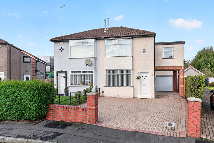 3 Bedroom Semi-Detached House For Sale In Golf Drive, Old Drumchapel, Glasgow, G15