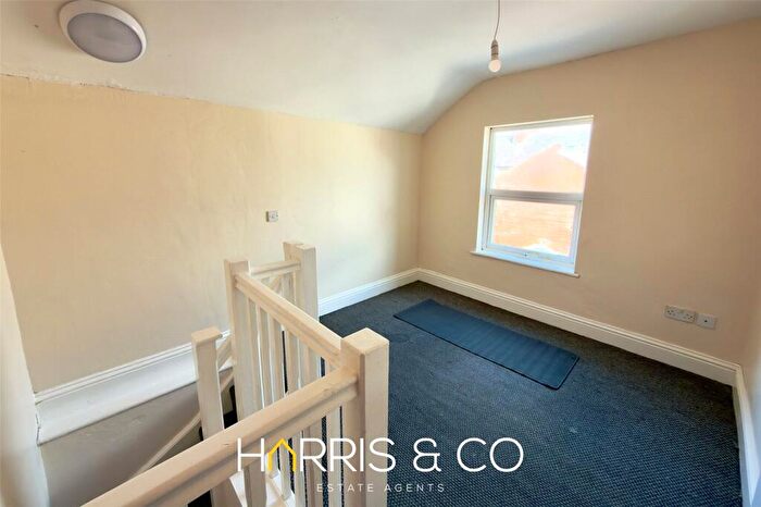 1 Bedroom Apartment To Rent In Balmoral Terrace, Fleetwood, FY7