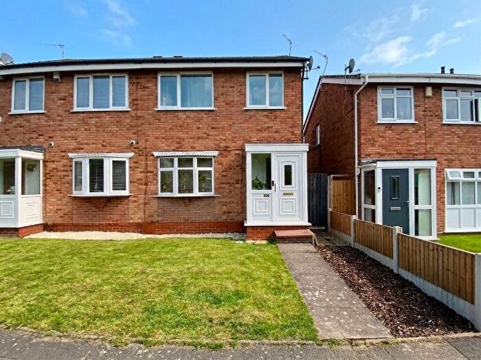 3 Bedroom Semi Detached House For Sale In Salisbury Drive, Chapel End, Nuneaton, CV10