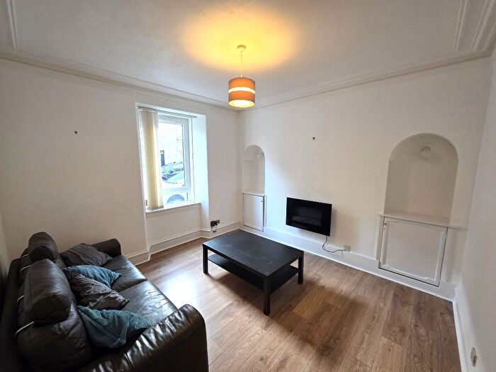 2 Bedroom Flat To Rent In Urquhart Road, City Centre, Aberdeen, AB24