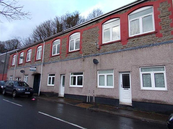 2 Bedroom Flat To Rent In Flat Stanley Court Llanhilleth, NP13