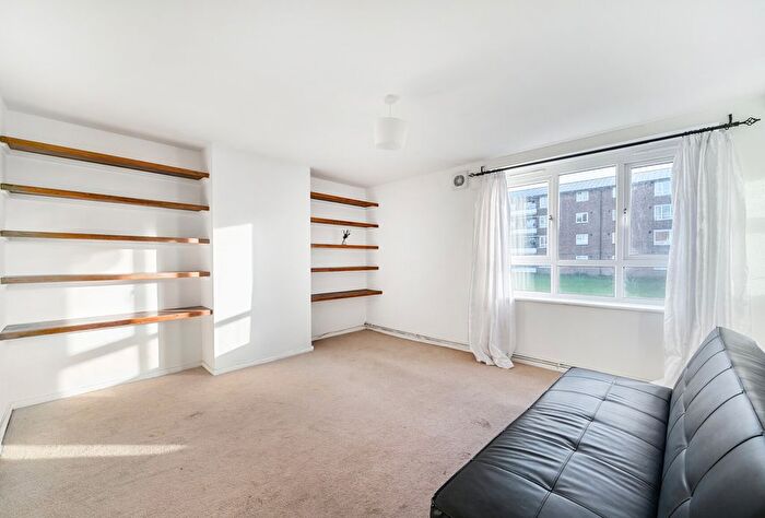 1 Bedroom Flat For Sale In Leigham Court Road, London, SW16