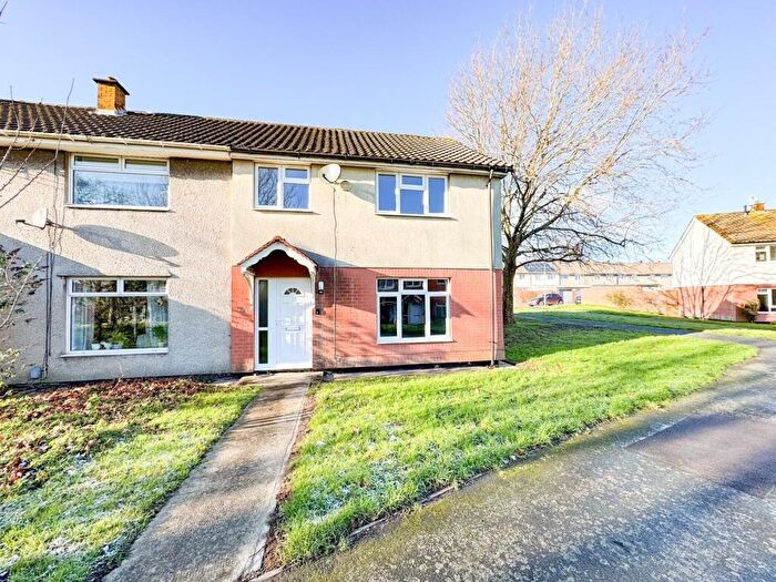 4 Bedroom End Of Terrace House For Sale In Arlingham Way, Patchway, Bristol, BS34