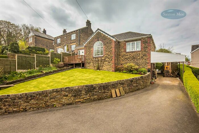 2 Bedroom Detached Bungalow For Sale In Frank Hillock Field, Deepcar, Sheffield, S36