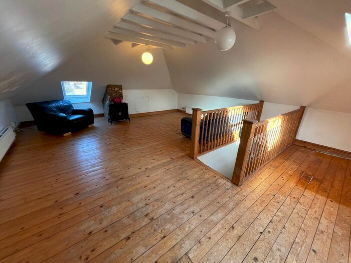 3 Bedroom Maisonette To Rent In Maxwell Road, Winton, Bournemouth, BH9