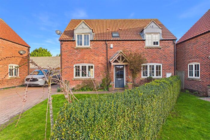 3 Bedroom Detached House For Sale In Old Manor Farm, Fenton, Newark, NG23
