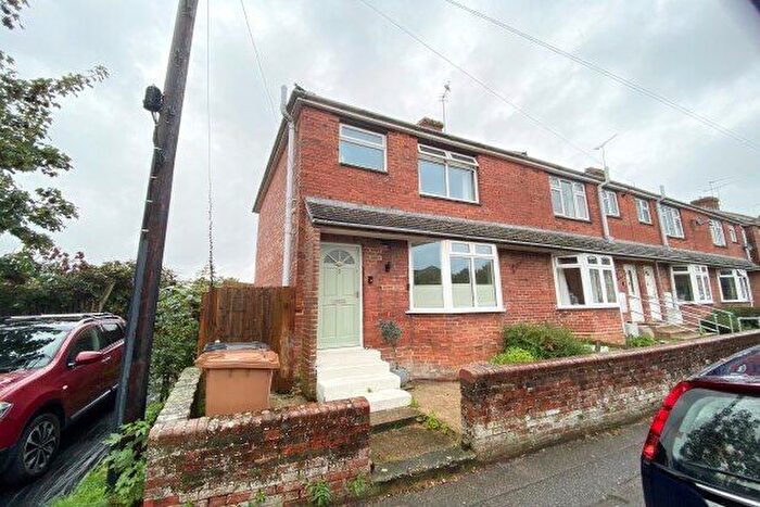 3 Bedroom Property To Rent In Station Road, Romsey, SO51
