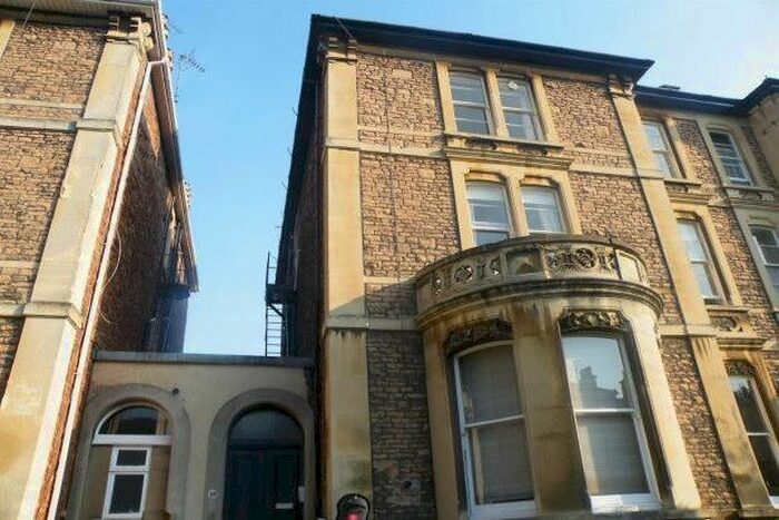 3 Bedroom Flat To Rent In Clifton, Bristol BS8