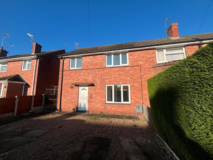 3 Bedroom Semi-Detached House To Rent In Salterford Avenue, Calverton, Nottingham, Nottinghamshire, NG14