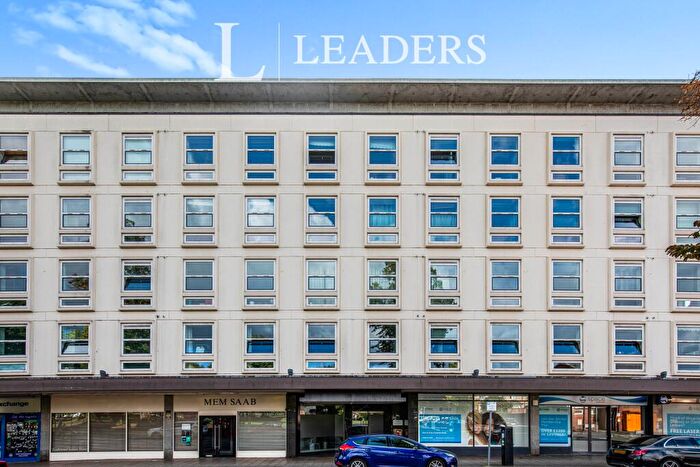 2 Bedroom Flat To Rent In The Space, Clarendon Avenue, CV32