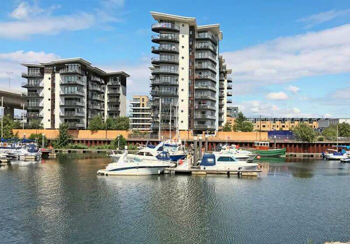 2 Bedroom Flat To Rent In Alexandria, Victoria Wharf, Cardiff Bay, CF11