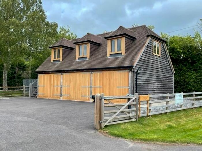 Studio To Rent In Olantigh Road, Wye, Ashford, TN25