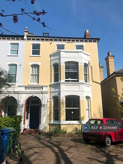 1 Bedroom Flat To Rent In Grove Park, London, SE5