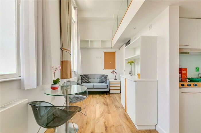 Apartment To Rent In Princess Beatrice House, Chelsea, London, SW10
