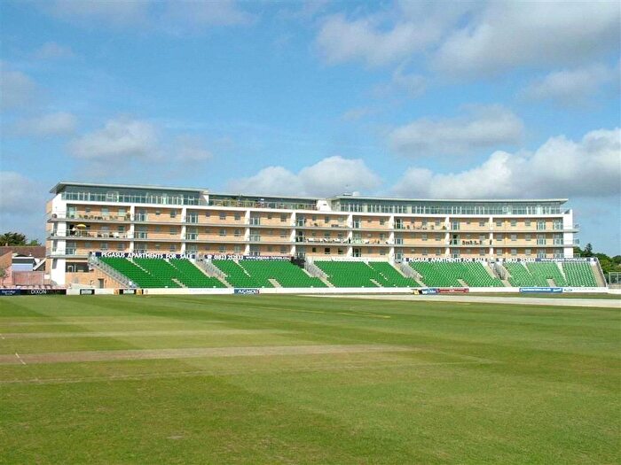 1 Bedroom Flat For Sale In Pegasus Court (Taunton), Taunton, TA1