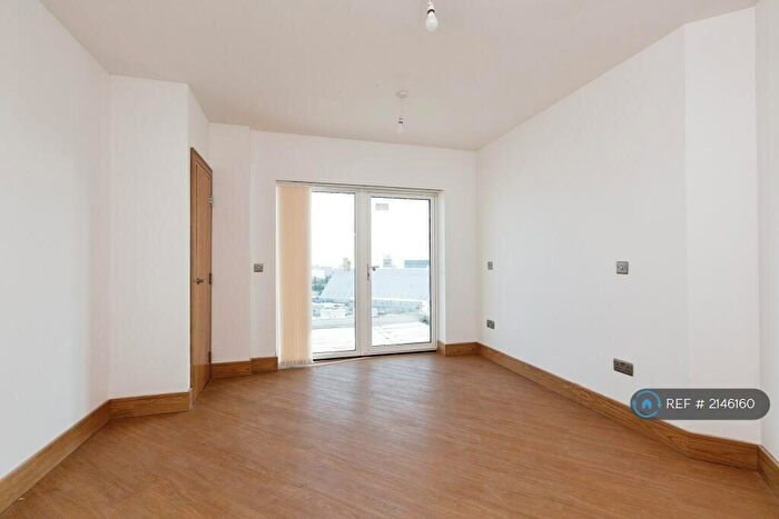 1 Bedroom Flat To Rent In Estuary View Apartments, Northfleet, DA11