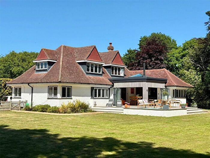 4 Bedroom Detached House For Sale In Barnes Lane, Milford On Sea, Lymington, SO41