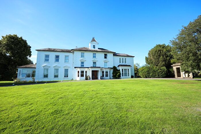 1 Bedroom Apartment For Sale In Greenlands Drive, Franklands Court Greenlands Drive, RH15