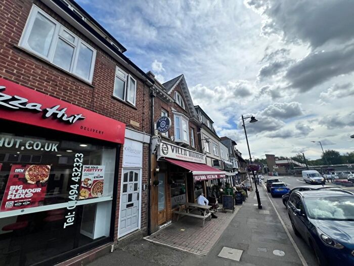 1 Bedroom Flat To Rent In Hill Avenue, Amersham, HP6