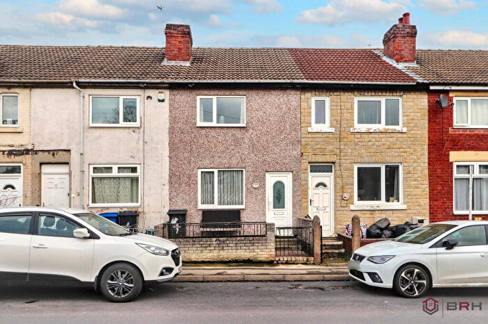 3 Bedroom Terraced House For Sale In Staveley Street, Doncaster, DN12