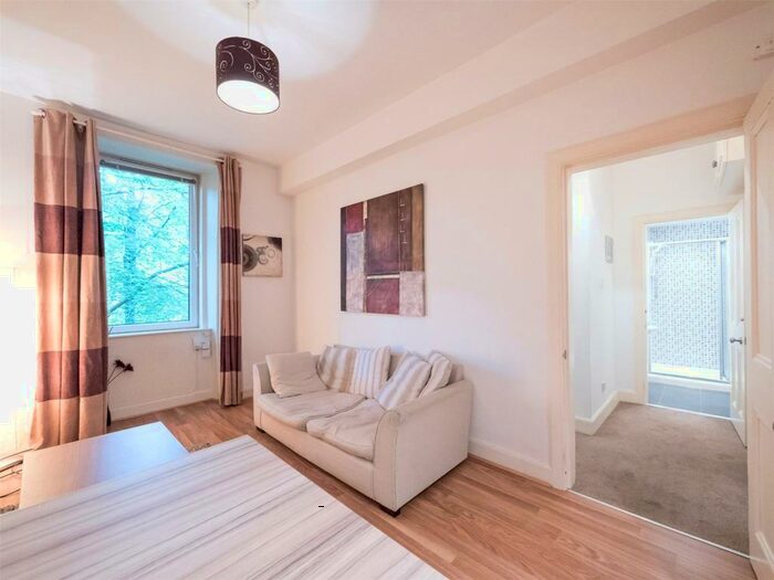 1 Bedroom Flat To Rent In Stewart Terrace, Edinburgh, EH11