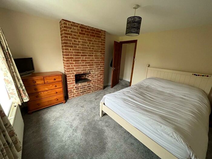 3 Bedroom House For Sale In Beecroft Lane, Stevenage, SG2