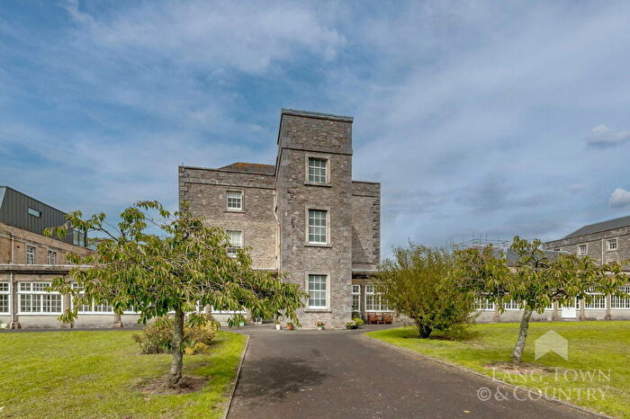 2 Bedroom Apartment For Sale In Pryn Court, Millfields, Plymouth, PL1