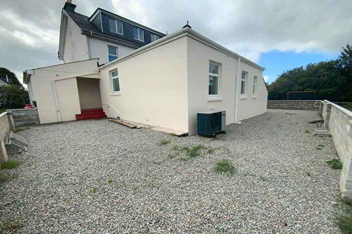 2 Bedroom Flat To Rent In Dousland, PL20