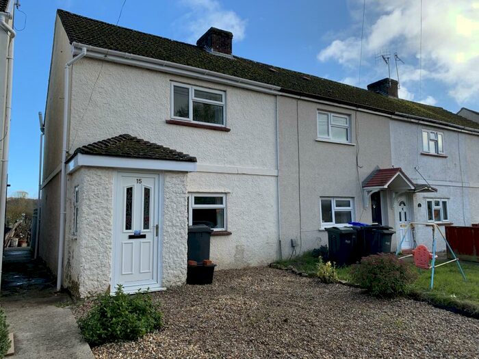 3 Bedroom Semi-Detached House To Rent In Wishford Road, Water Ditchampton, Wilton, SP2