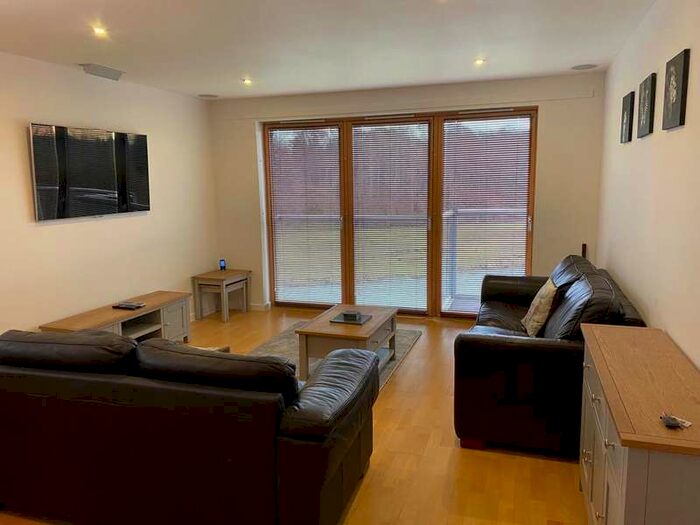 2 Bedroom Flat To Rent In Burnside Drive, Dyce, Aberdeen, AB21