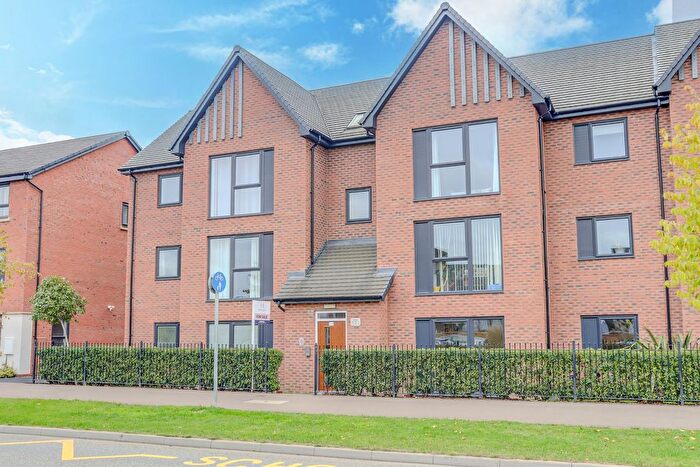 2 Bedroom Flat For Sale In Tay Road, Lubbesthorpe, LE19
