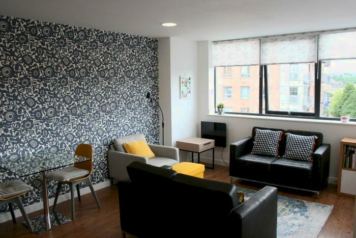 1 Bedroom Apartment To Rent In Queen Street, Sheffield, S1