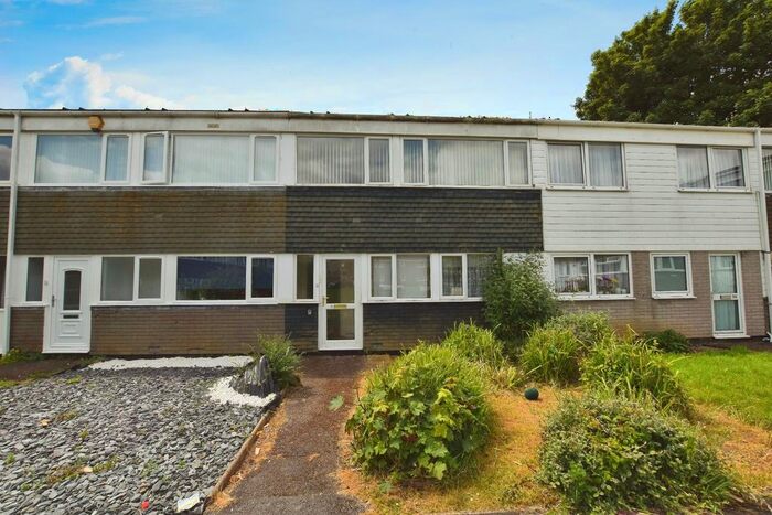 4 Bedroom Property To Rent In Pomfrett Gardens, Stockwood, Bristol, BS14