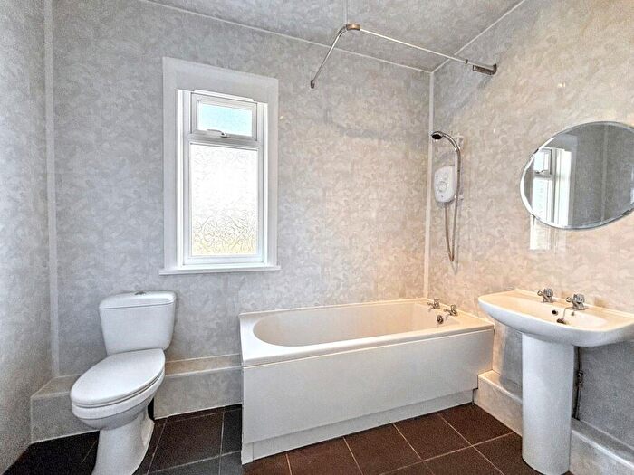 1 Bedroom Flat To Rent In Clayton Street, Bedlington, Northumberland, NE22