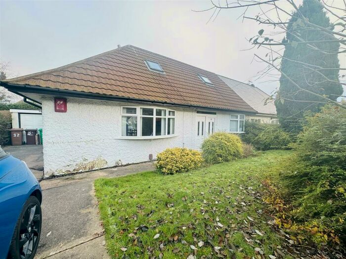 4 Bedroom House To Rent In Hawton Crescent, Nottingham, NG8