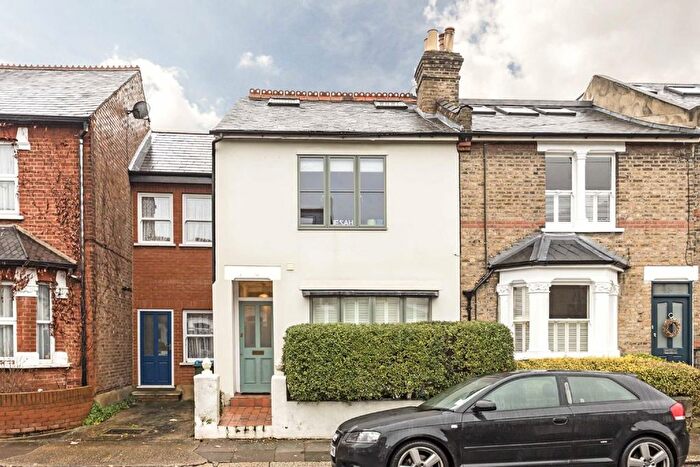 3 Bedroom Property To Rent In Haliburton Road, St Margarets, TW1