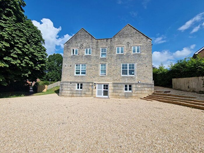 2 Bedroom Flat To Rent In Churchfield, Wincanton, BA9