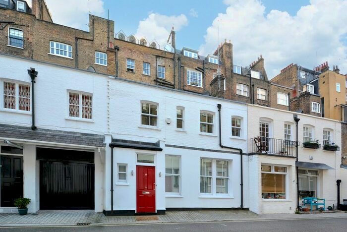 2 Bedroom Mews To Rent In Gloucester Place Mews, London, W1U