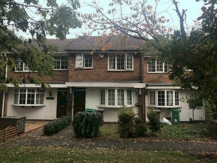 4 Bedroom House To Rent In Saxon Green, Nottingham, NG7