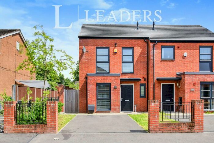 2 Bedroom Semi-Detached House To Rent In Naylor Street, Manchester, M40