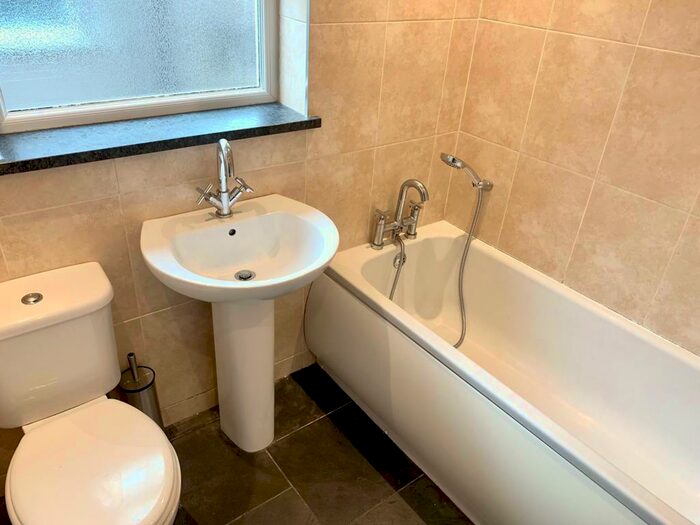 2 Bedroom House To Rent In Prospect Street, Lancaster, LA1