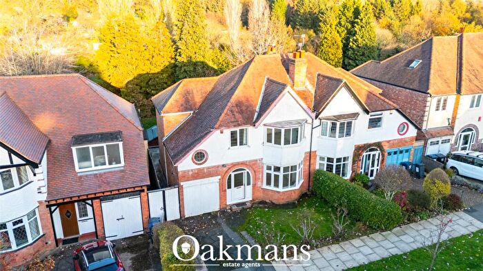 4 Bedroom Semi Detached House For Sale In Pereira Road, Birmingham, West Midlands, B17